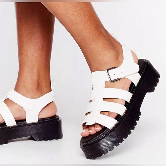 Forever 21 White and black chunky platforms shoes - Picture 1 of 11